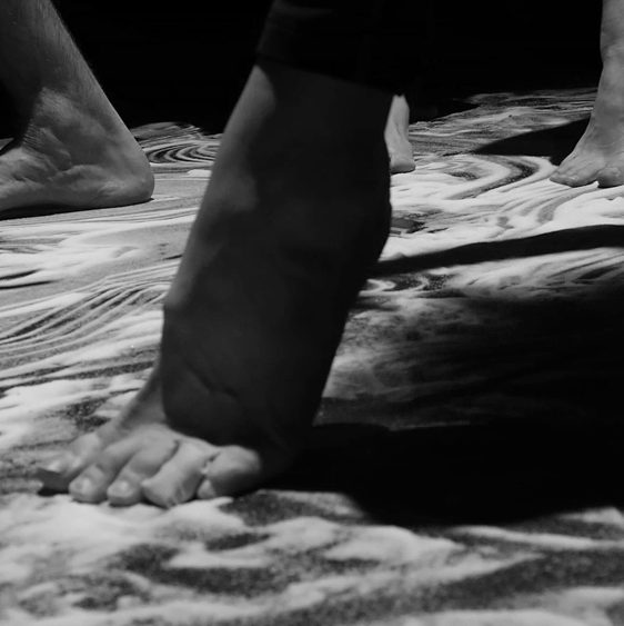 SELECTS SHOOTIUNG DAY 01.00_31_45_11.Still018